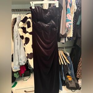 Popilush Black Velvet Evening Gown
